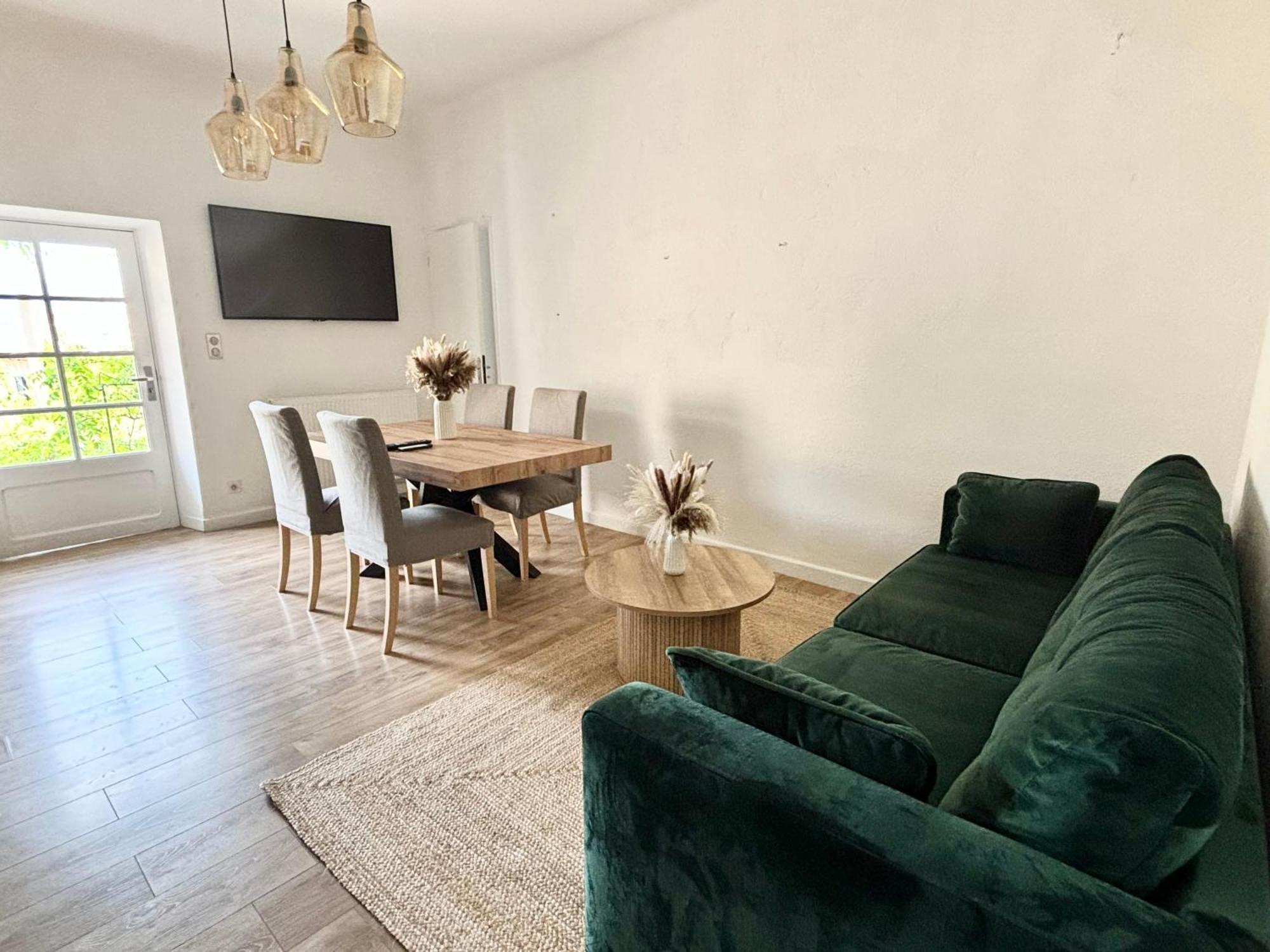 Appartement Eygalieres Avec Petit Jardin Exterior foto